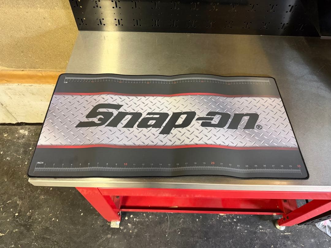Snap-on デスクマット　スナップオン