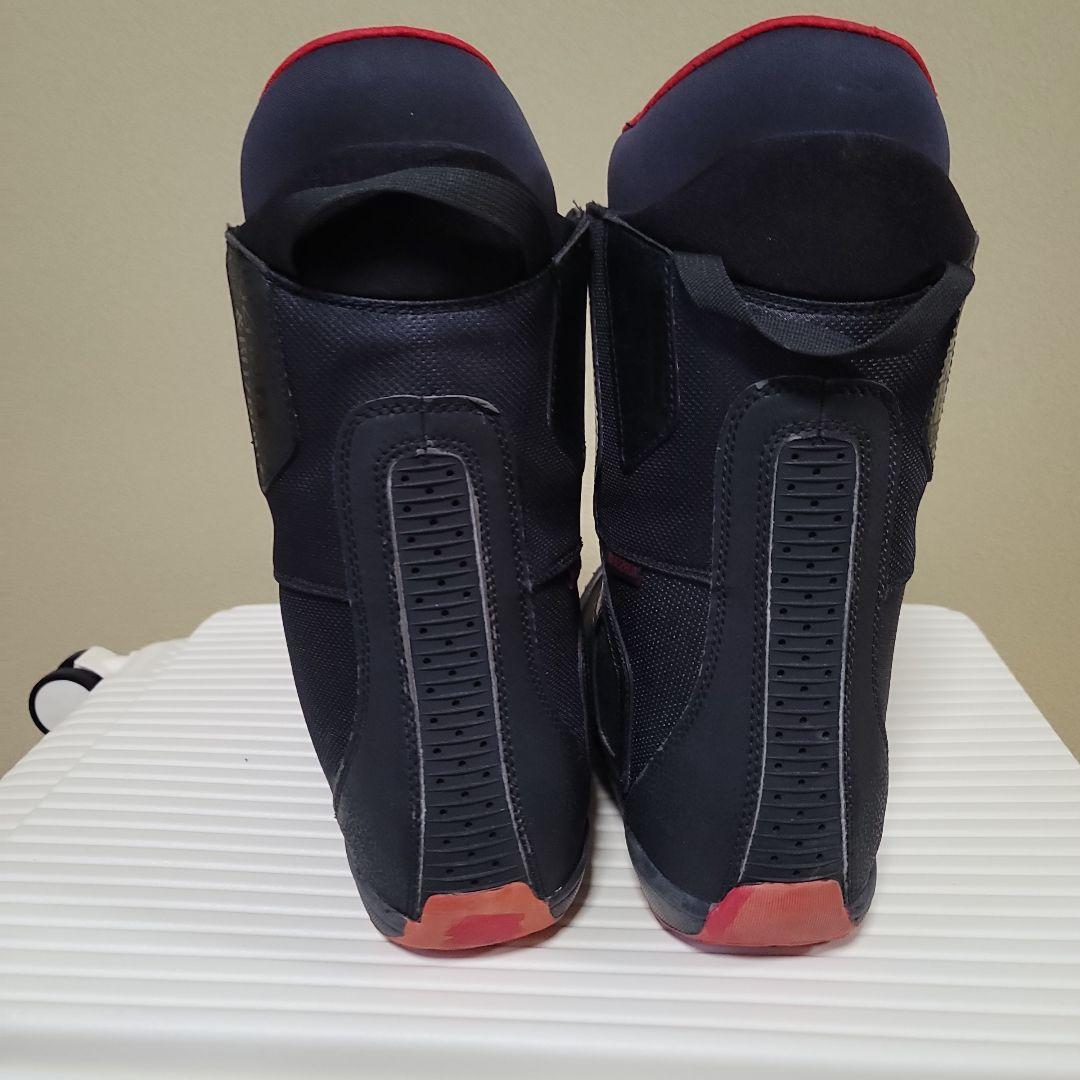 BOAシステム ブラック/レッド スノーボードブーツ