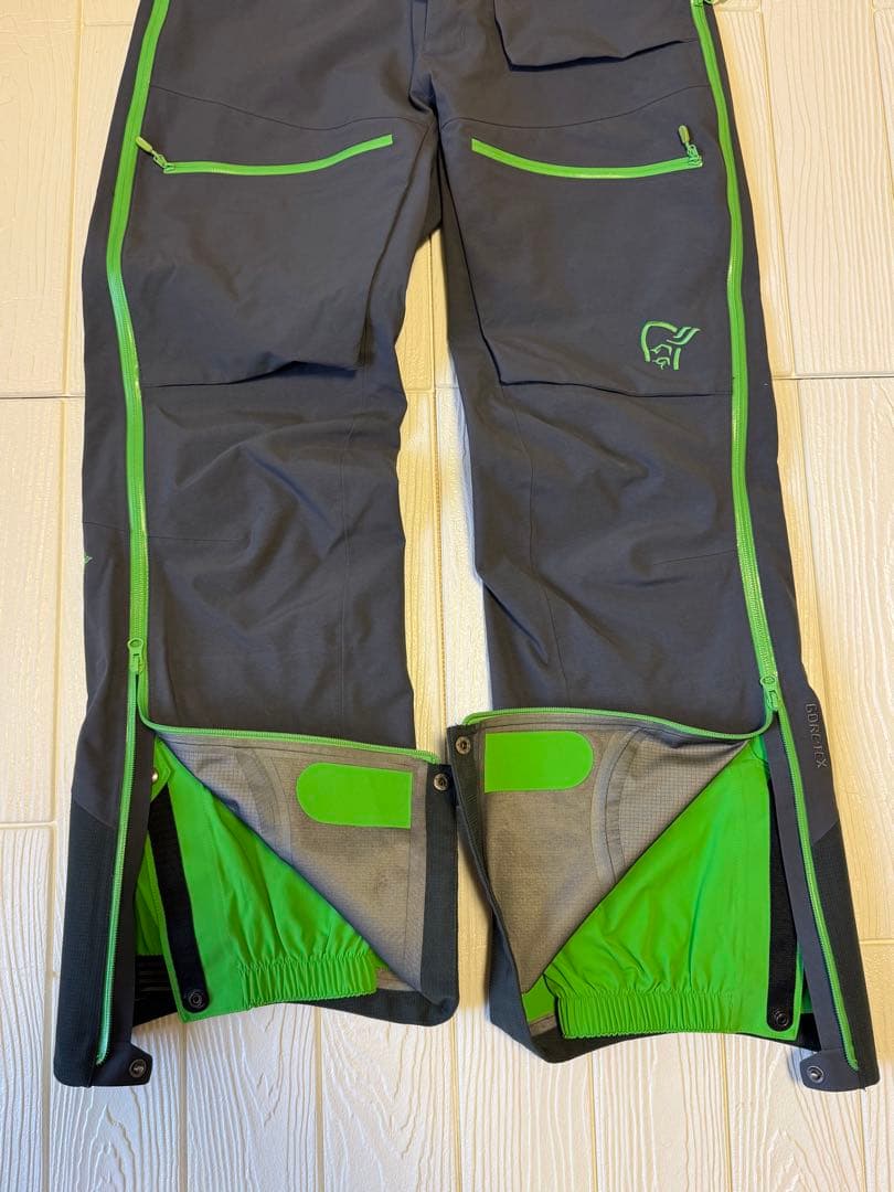 ノローナ　ロフォテン ゴアテックスプロジャケット&パンツ 上下セット　サイズS
