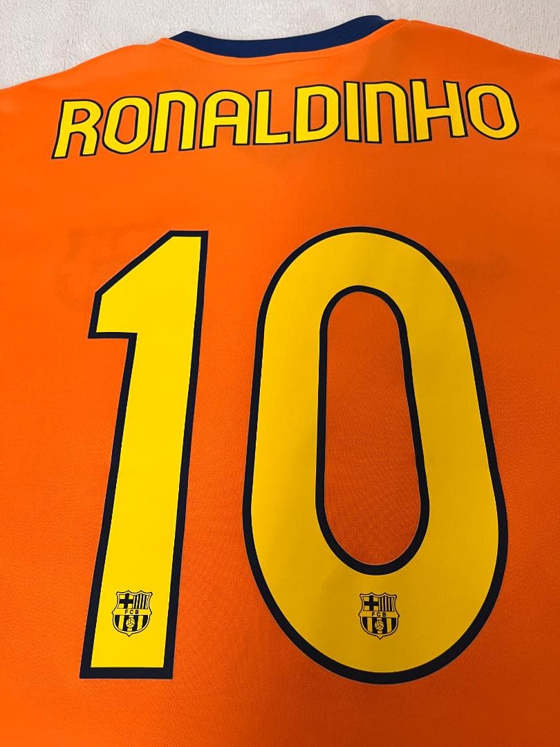 ⭐️FCバルセロナ ロナウジーニョ 2006 アウェイ ユニフォーム