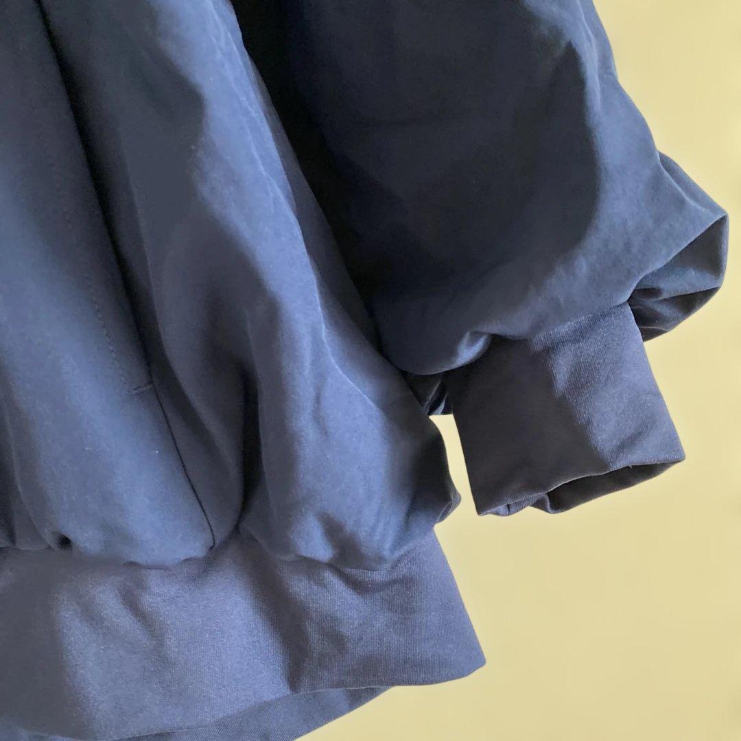 asics ネイビー フード付きジャケットとパンツセット