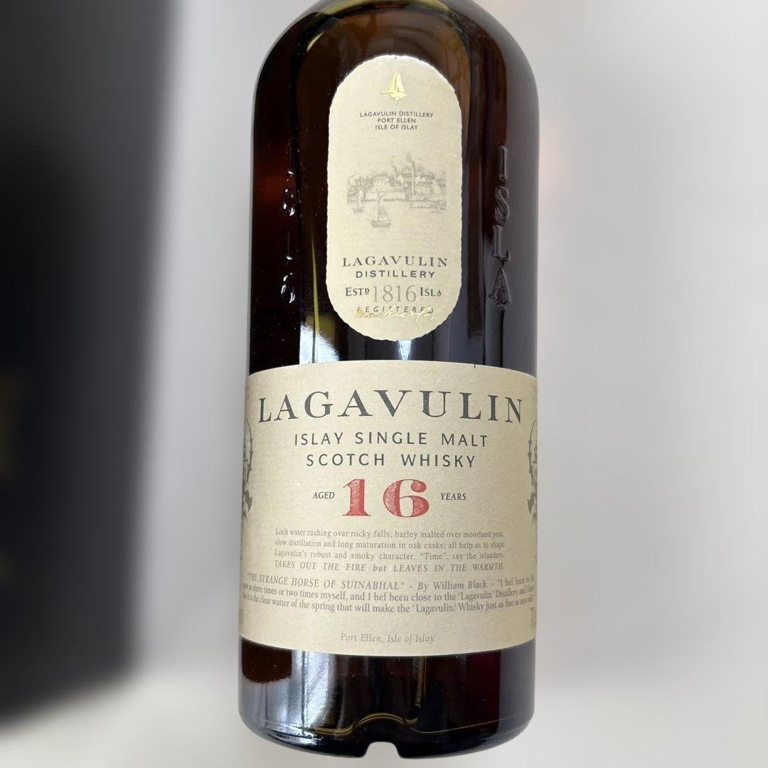 モルトウイスキー ラガヴーリン 16年 《希少》旧ラベル　封印あり！700ml