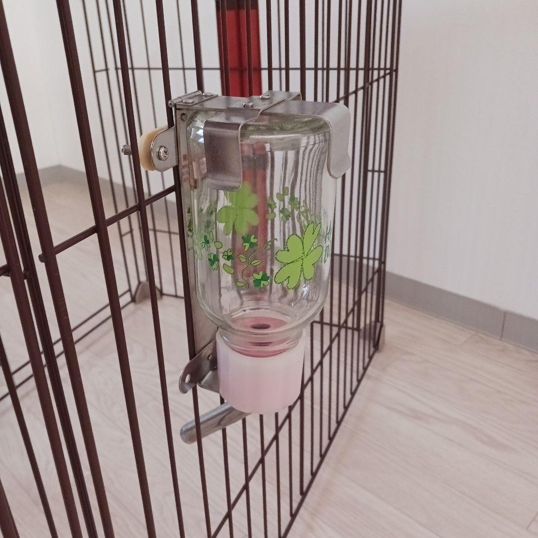 大きなペット用サークル 赤茶色