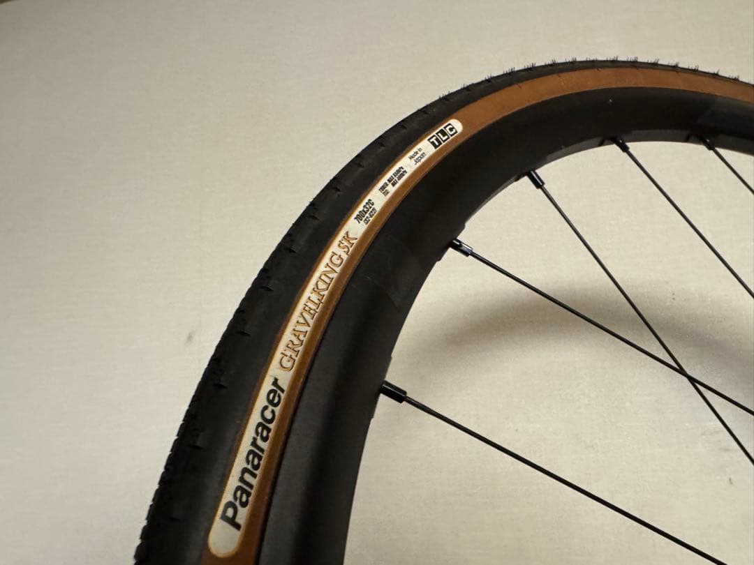 現行モデル！FULCRUM RAPID RED 3