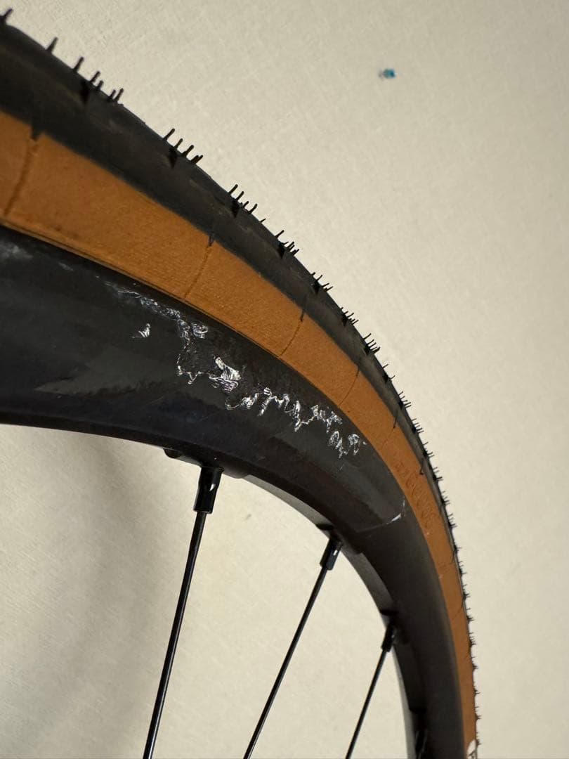 現行モデル！FULCRUM RAPID RED 3