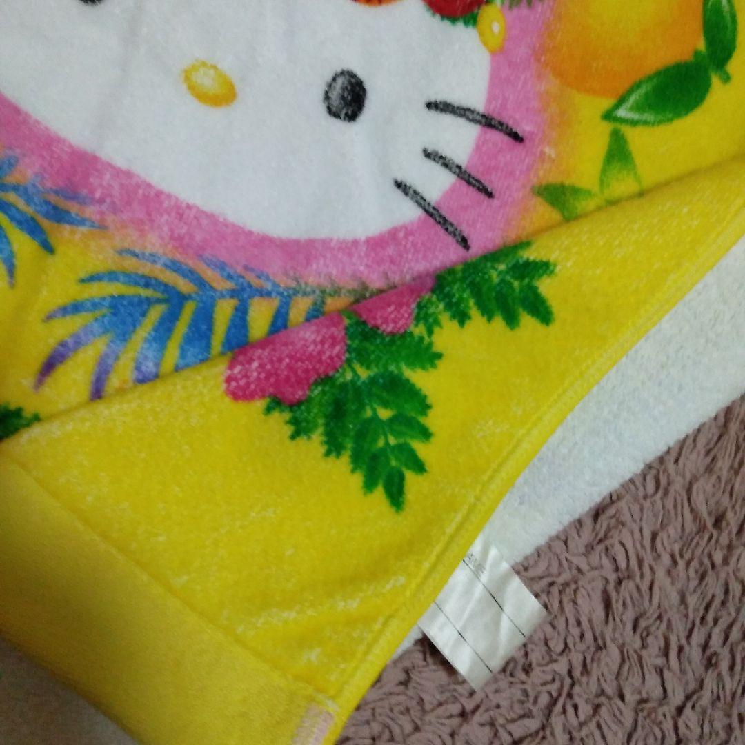 サンリオ　ハローキティ　大判バスタオル　ハイビスカス　フルーツ　レトロ