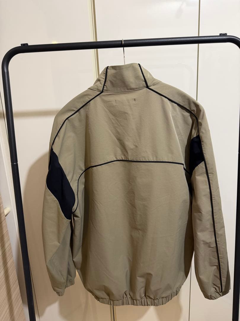 CRONOSWindbreaker・Pipingdesign longpants