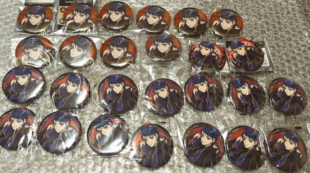 ツイステ　デュース　缶バッジセット