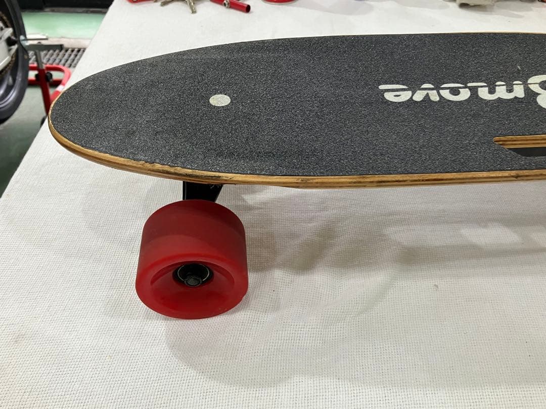 #shoooさん専用Bmove 電動スケボー ブラックデッキ レッドホイール