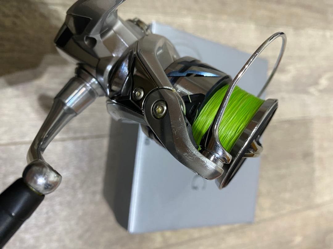 SHIMANO シマノ 23ストラディック 3000MHG スピニングリール