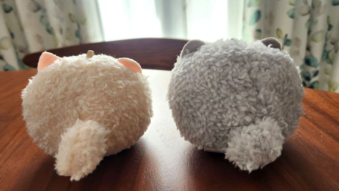 ポメラニアンもち マスコットぬいぐるみ