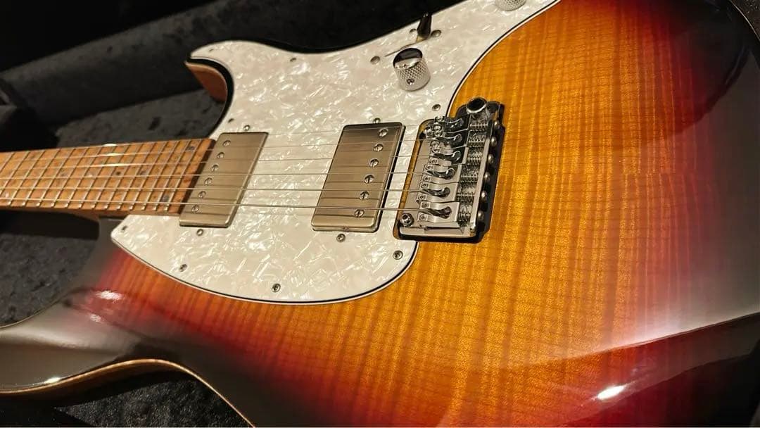 【極美品】Mayones Aquila 6 3Tone Sunburst 入手難