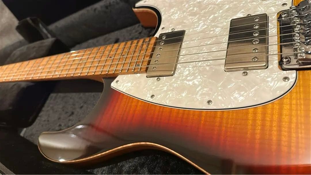 【極美品】Mayones Aquila 6 3Tone Sunburst 入手難