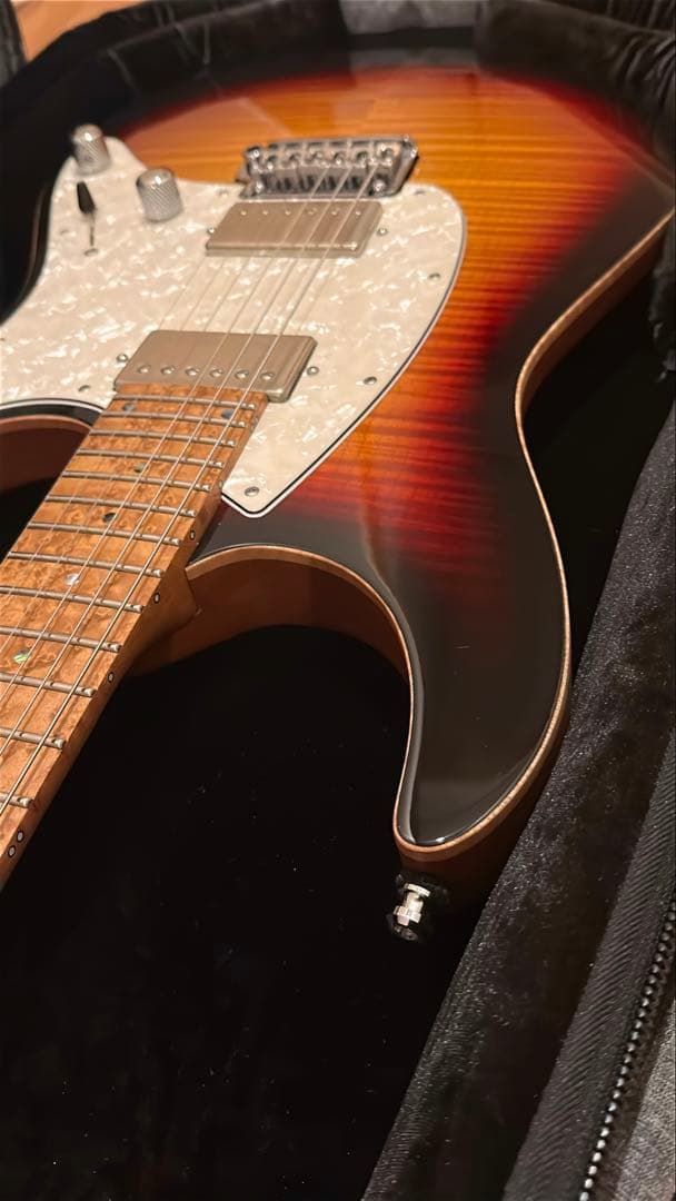 【極美品】Mayones Aquila 6 3Tone Sunburst 入手難