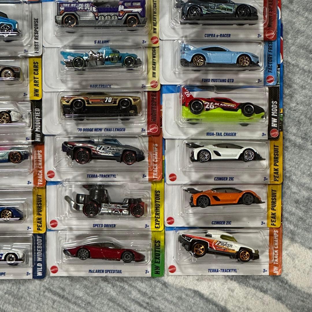 ホットウィール ベーシック 36台セット⑰ フェラーリ モトコンポ等