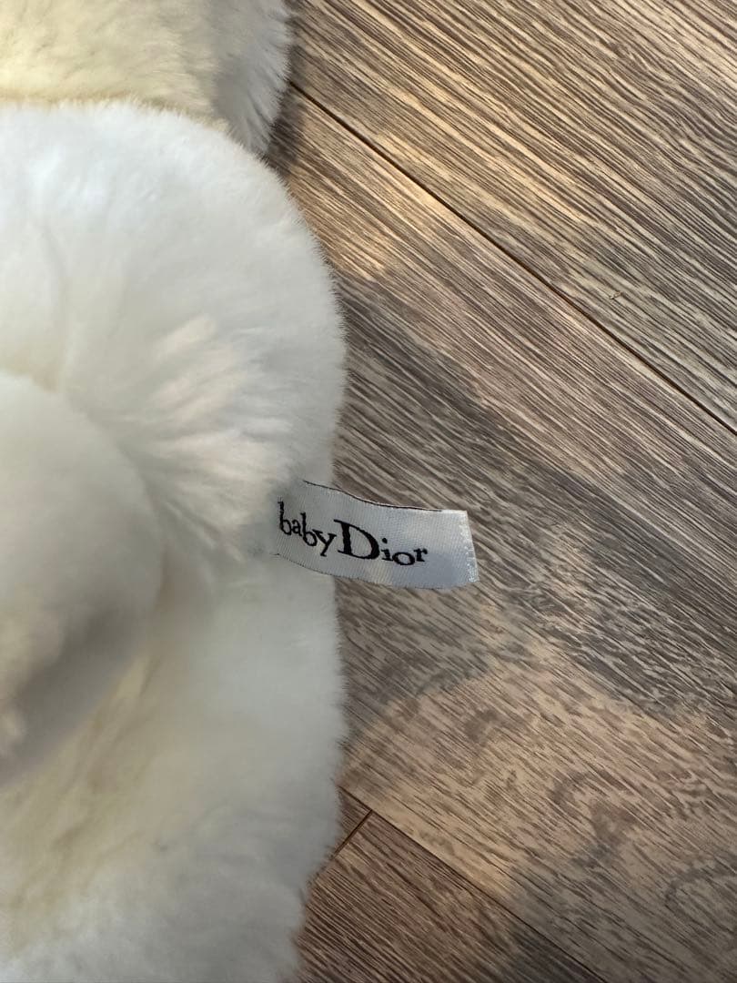 Dior baby ぬいぐるみ ホワイトベア