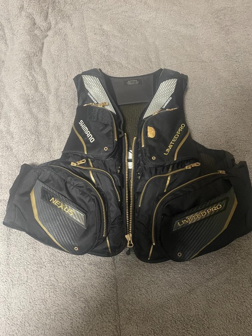 SHIMANO LIMITED PRO ライフジャケット L/XL ブラック/ゴ