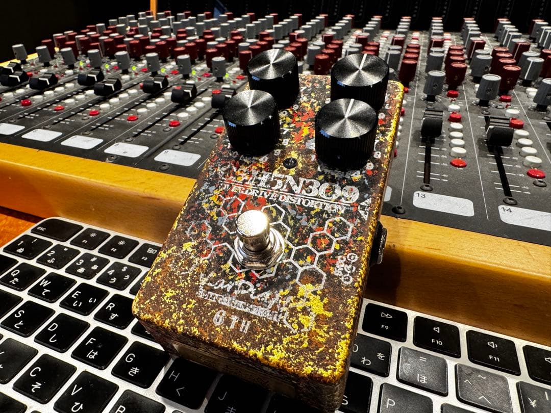 ギター KarDiaN Nitroglycerin M6