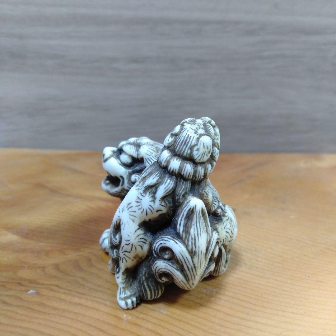 根付　親子獅子　幕末〜明治　牙彫　白龍銘