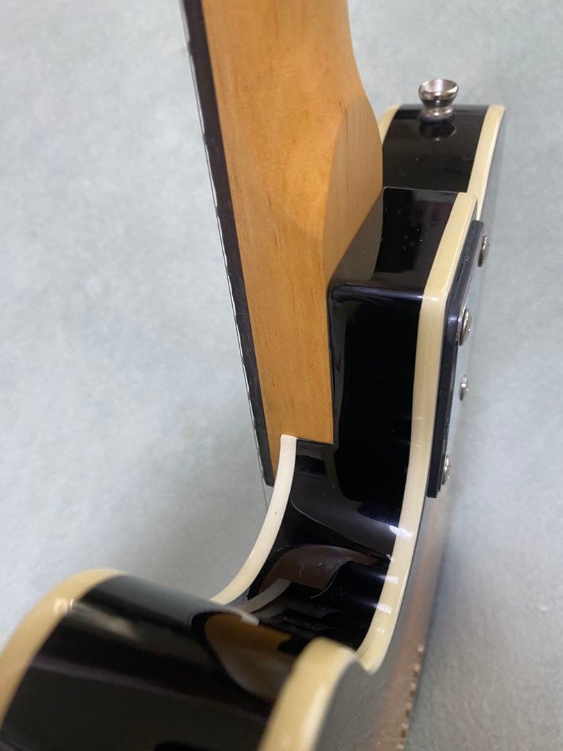 テレキャスター サンバースト　バインディング加工