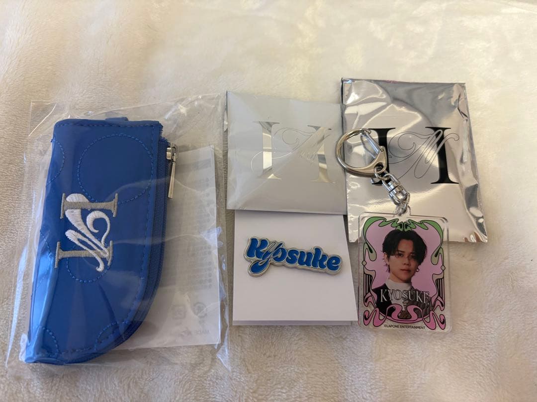 INI POPUP リップケース ピンバッチ アクリルキーホルダー 藤牧京介