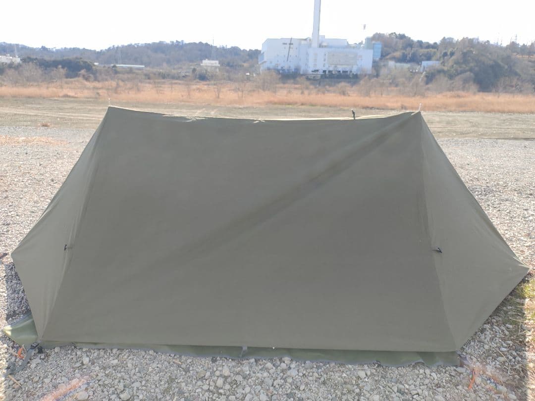 【試張のみの美品】BUNDOK　ソロベース　カーキ