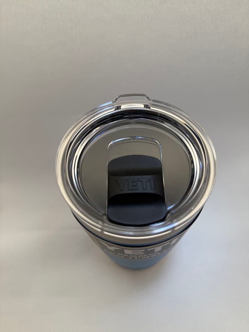 YETI Rambler 20 oz Tumbler 青Big wave