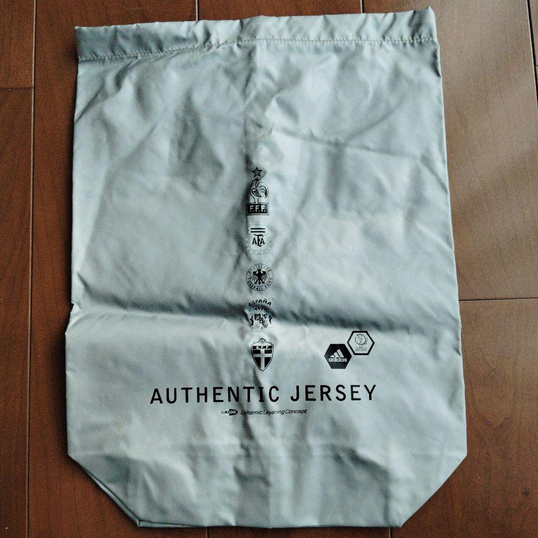 新品未使用 アディダス スペイン代表02ユニフォーム 限定オーセンティック M