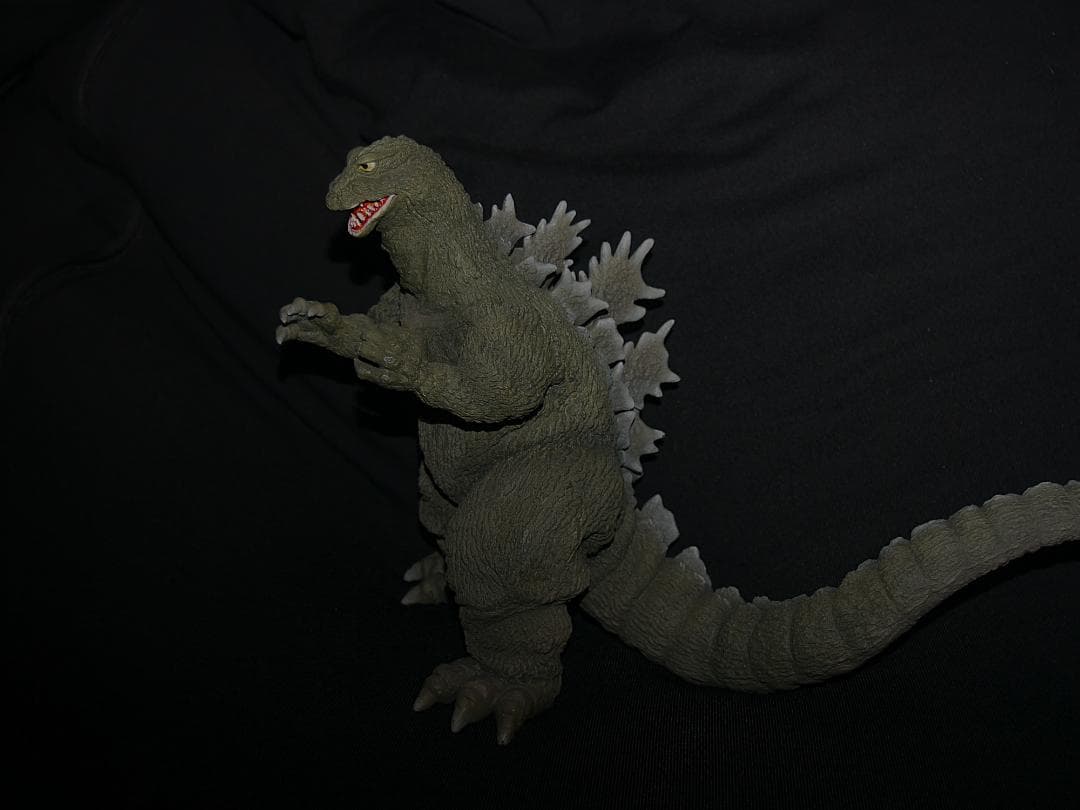 海洋堂　ゴジラ フィギュア