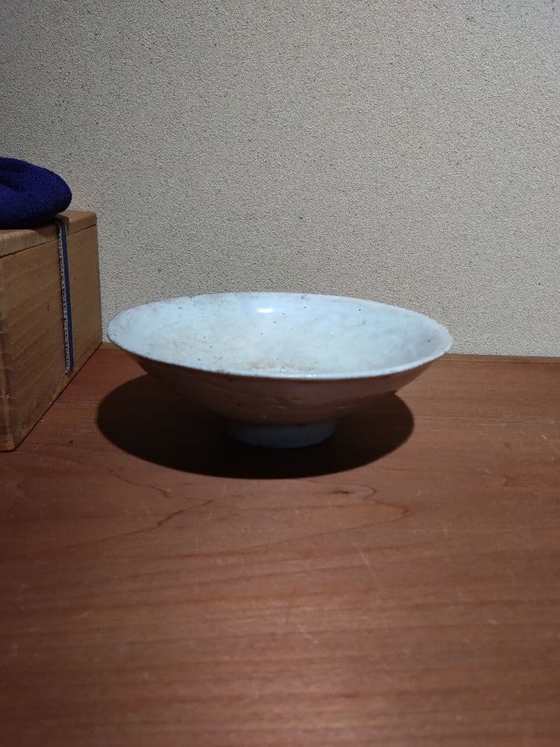 珠光青磁 平茶碗 米色青磁