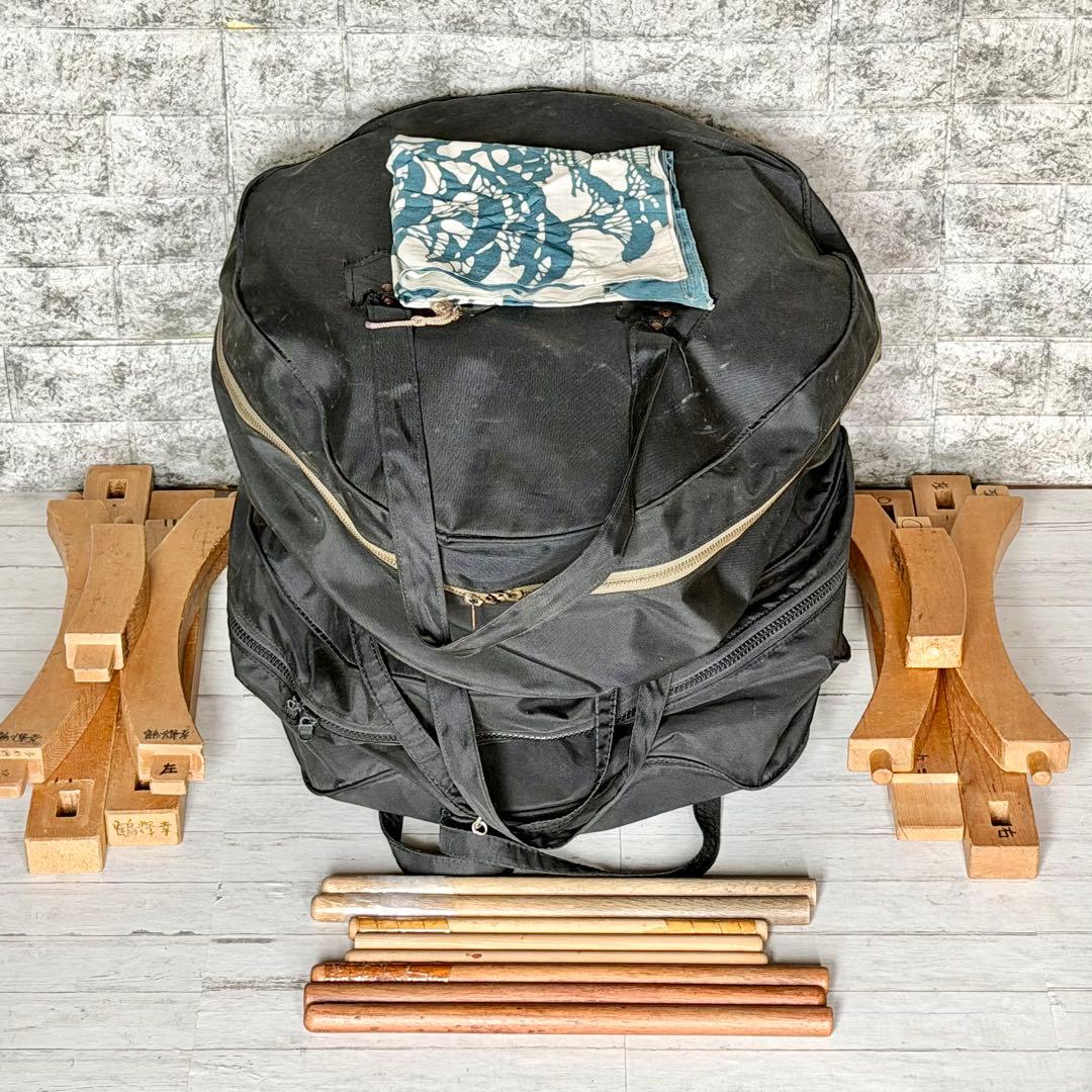 短胴和太鼓 打面一尺三寸・全長七寸・短胴羅武・台座付