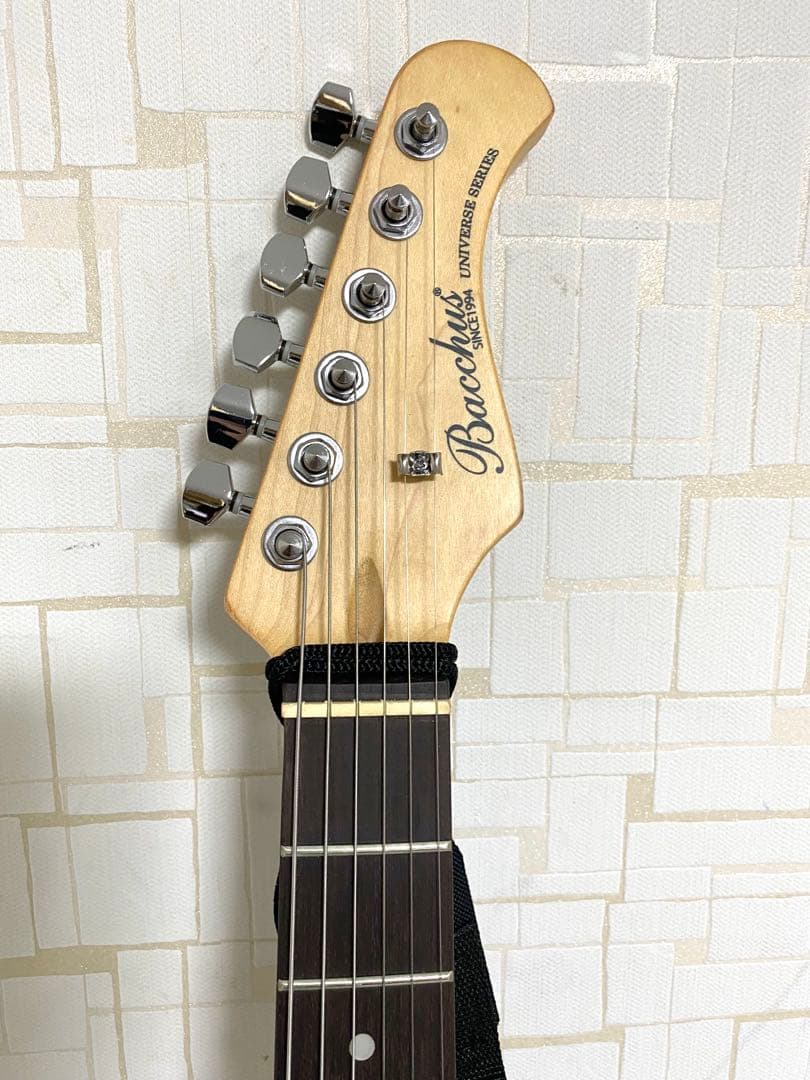 Bacchus Universe Series エレキギター ブラック キッズ用