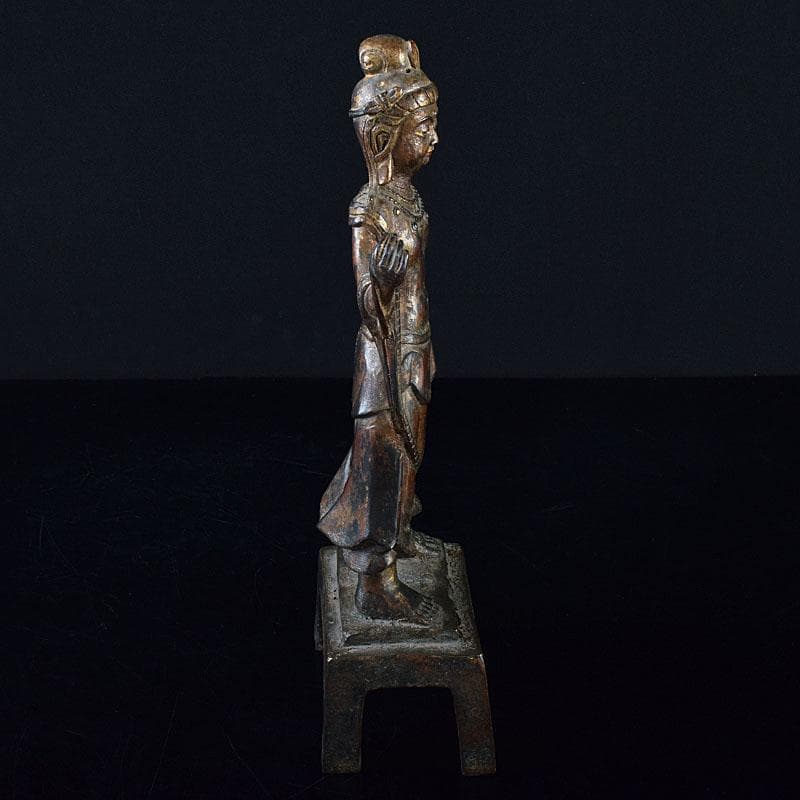 マツ　仏教美術　古銅鍍金　チベット仏　仏像　置物　D　R8634