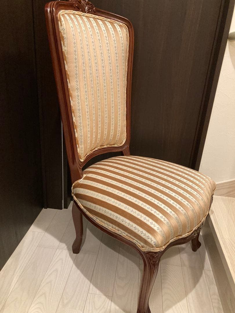 希少　クラシックストライプ柄木製椅子