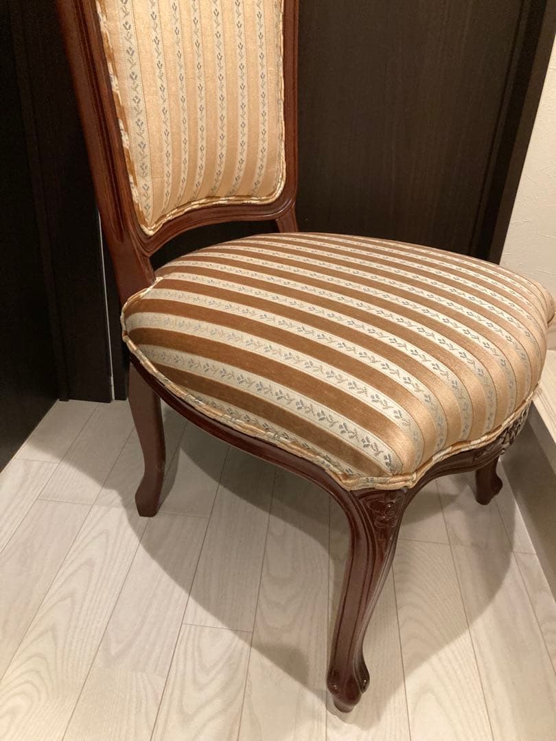 希少　クラシックストライプ柄木製椅子