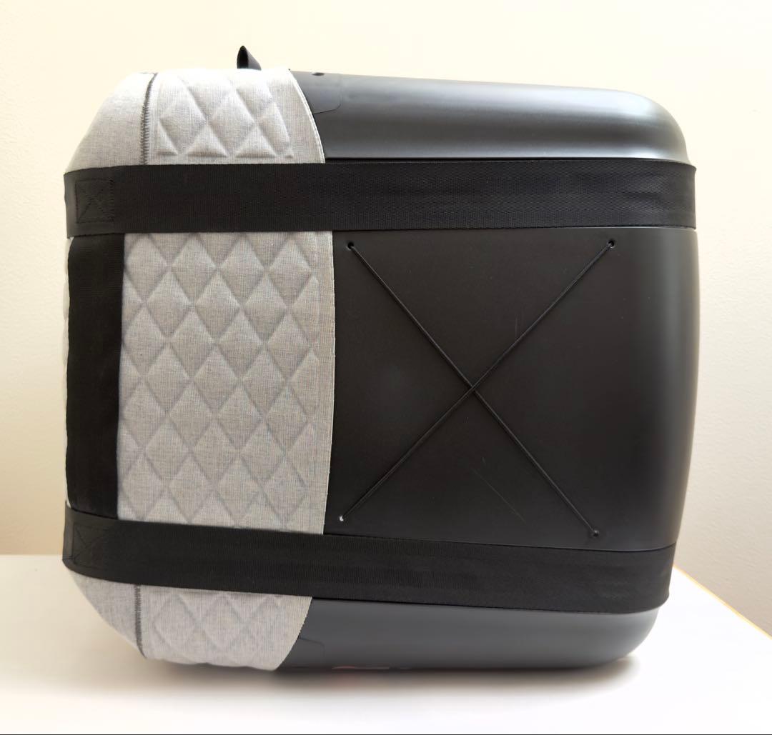 4Pets Caree 車載クレート ISOFIX付 小型犬 犬猫 ハードタイプ