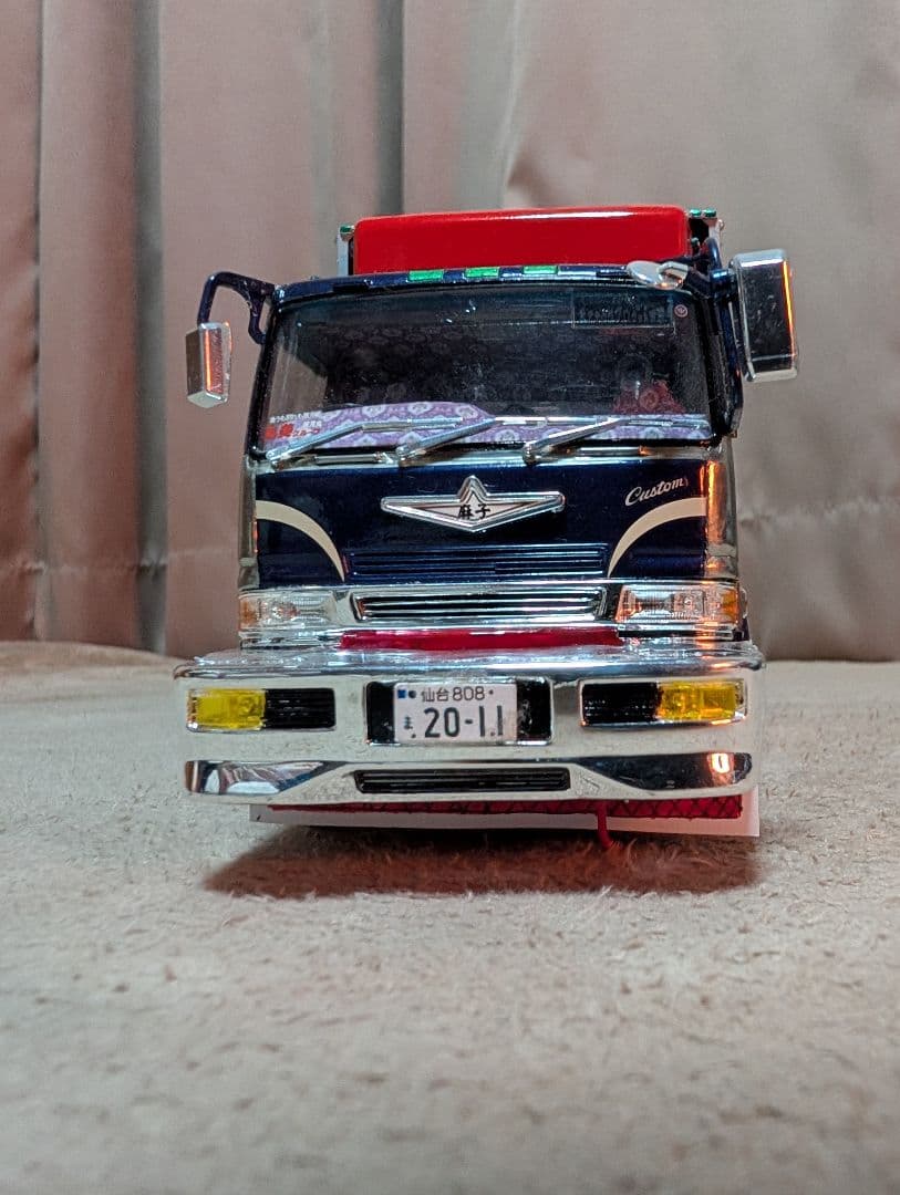 デコトラプラモデル完成品1/32