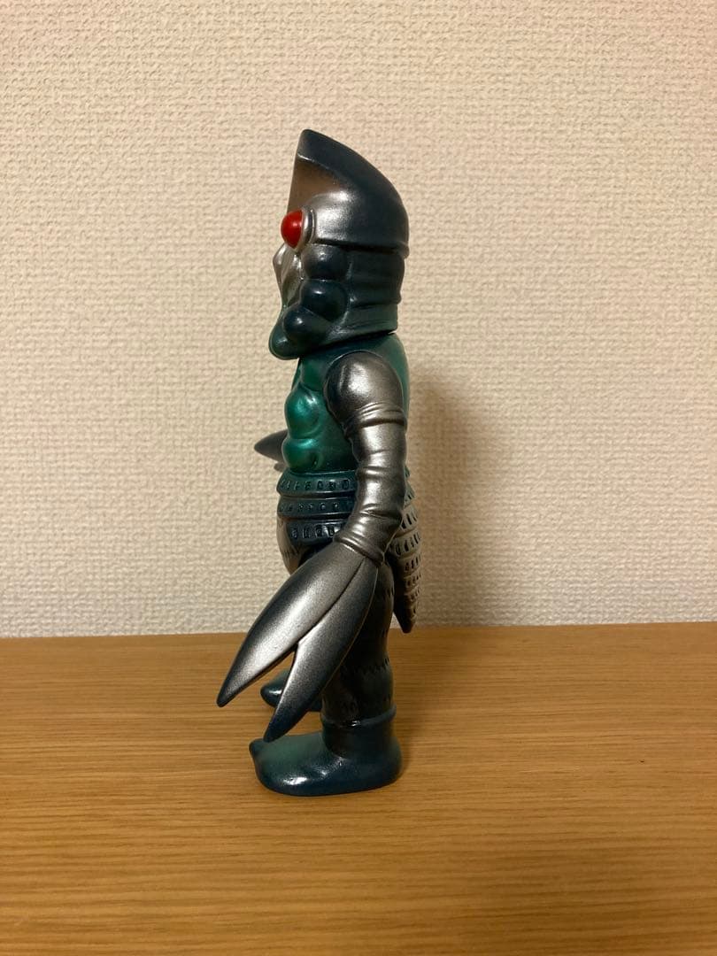 ブルマァク　バルタン星人　メタリックカラー