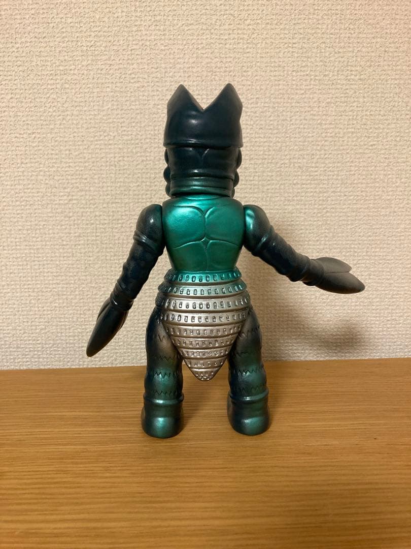 ブルマァク　バルタン星人　メタリックカラー