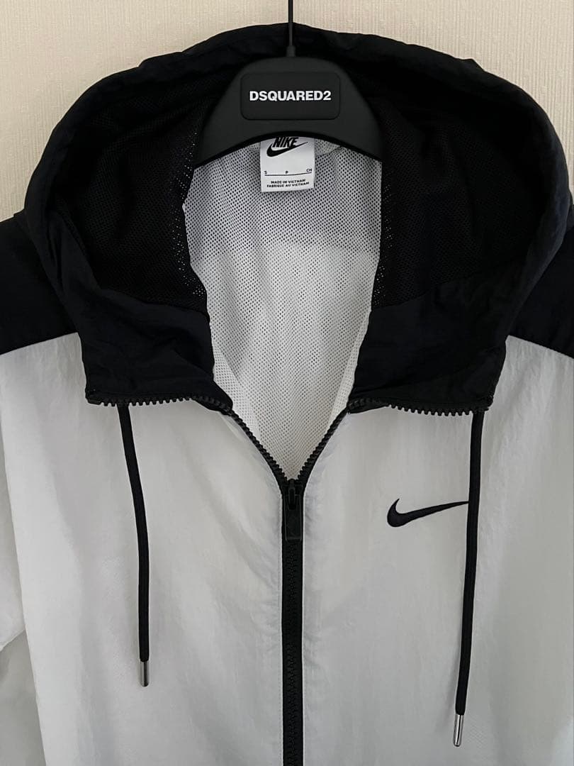 最終値下げ中‼️レア‼︎ 早い者勝ち‼︎《NIKE》ナイキ ウィンドブレーカー 黒 S