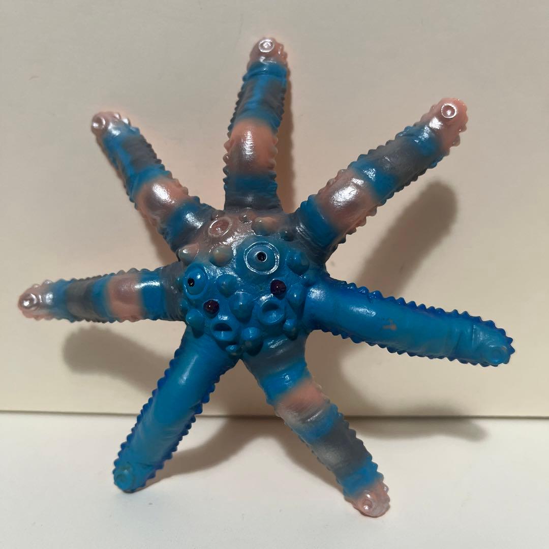 ベアモデル製 デモス ソフビ フィギュア 円盤生物