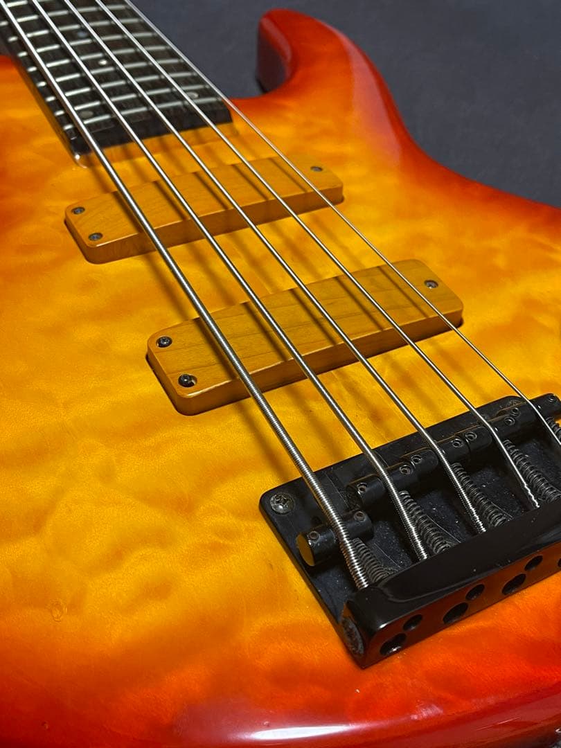 ベース Bossa tribute TOBJ5