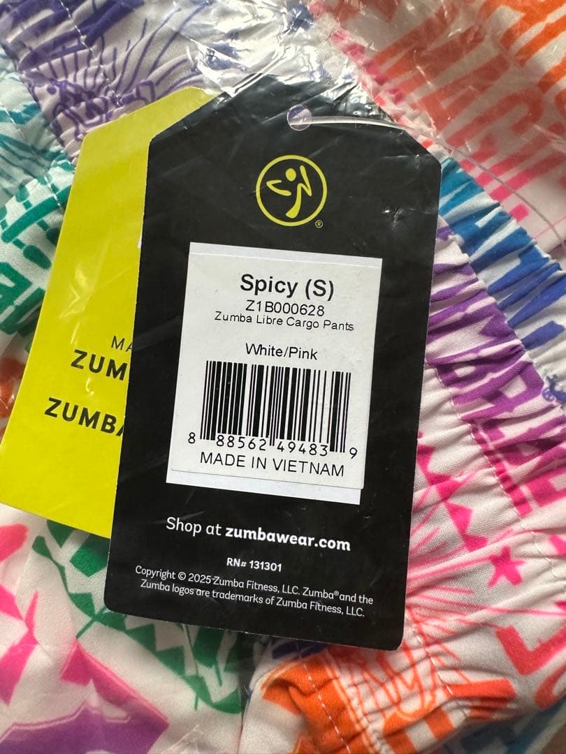 新品　正規品　ズンバ　 S カーゴパンツ