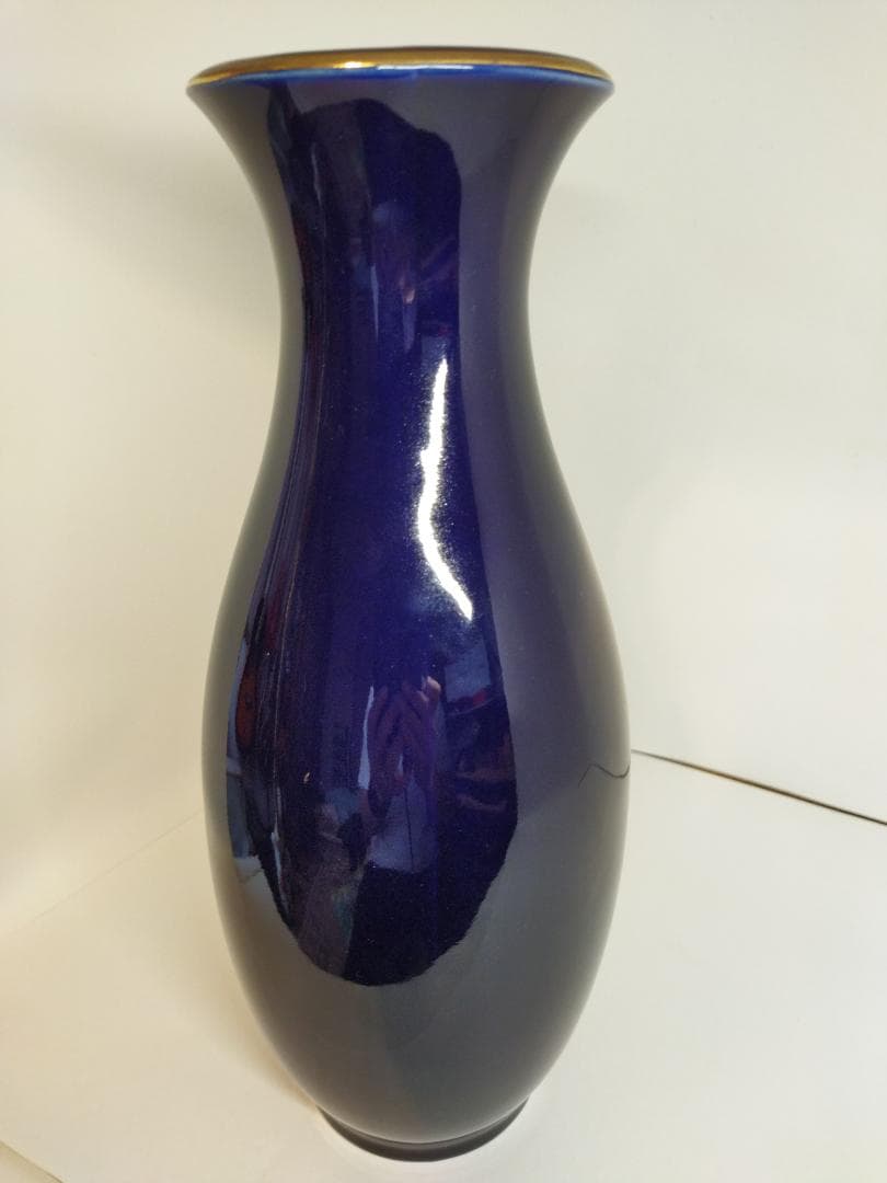 花瓶 孔雀　(明陶謹製)