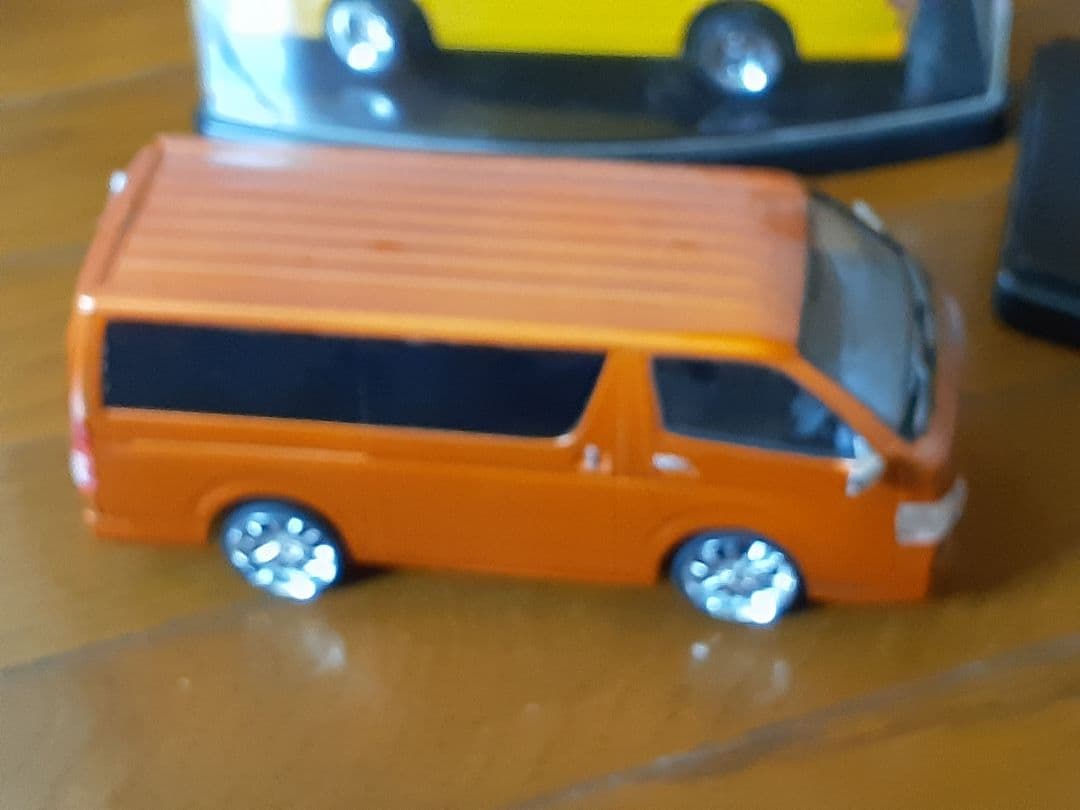 ハイエースプラモデル