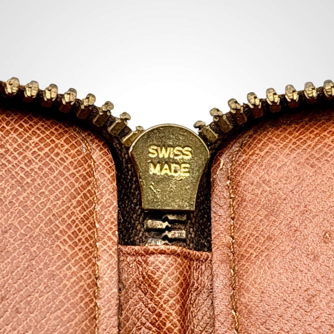 ルイヴィトン モノグラム パスポートケース ラウンドジップ ヴィンテージ 廃盤