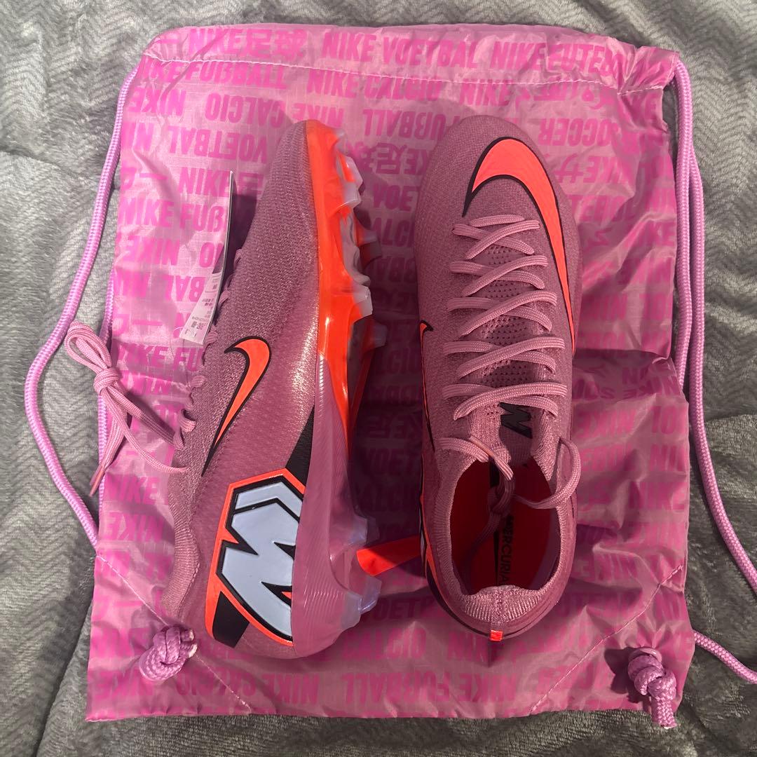 NIKE マーキュリアルFG