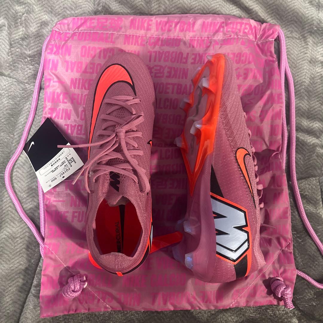 NIKE マーキュリアルFG