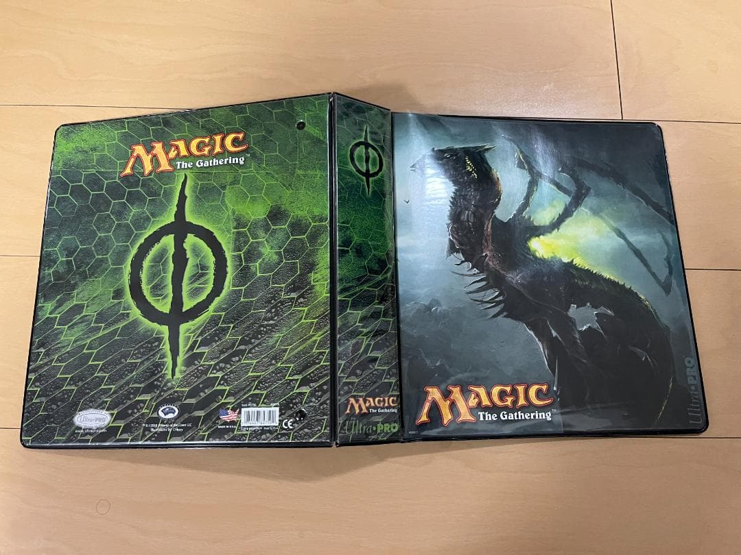 【MTG】スキジリクス・ボーラスのバインダー２種・カードファイル１種　まとめ売り