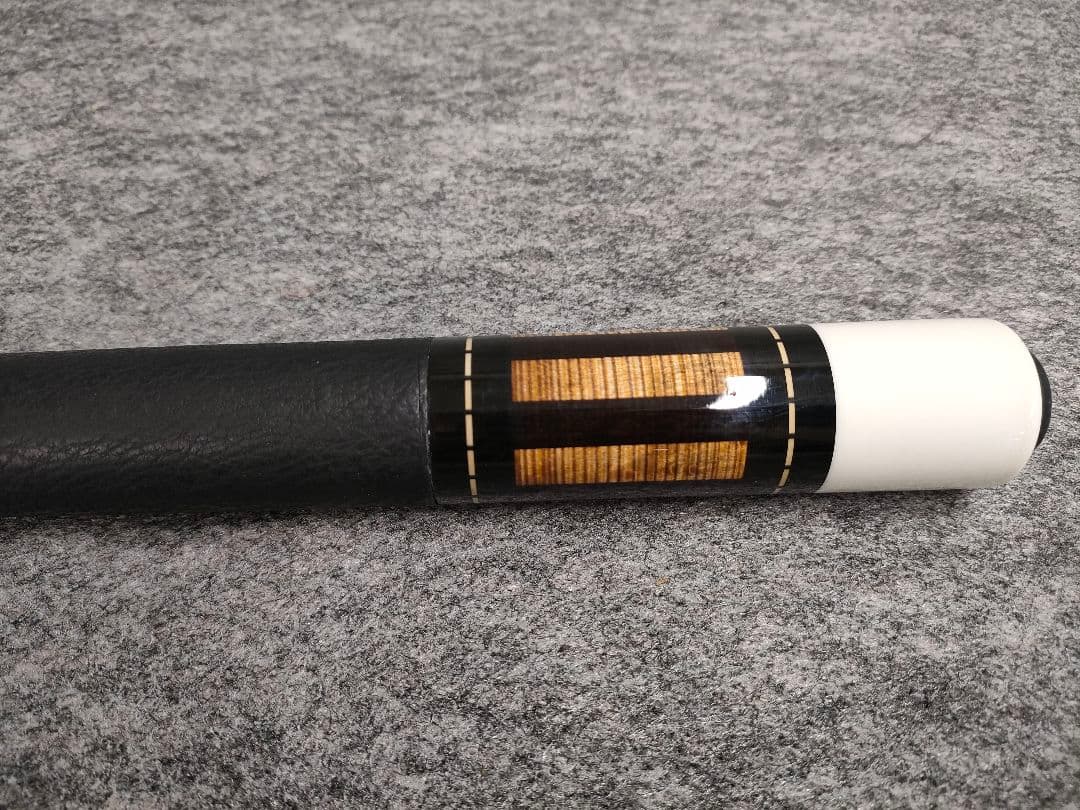 アダム　キュー